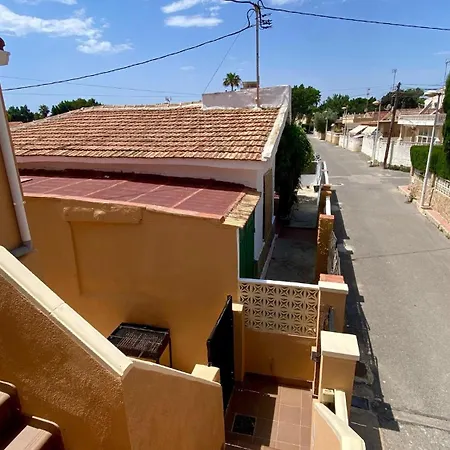 Casa Laura Y Sergio *